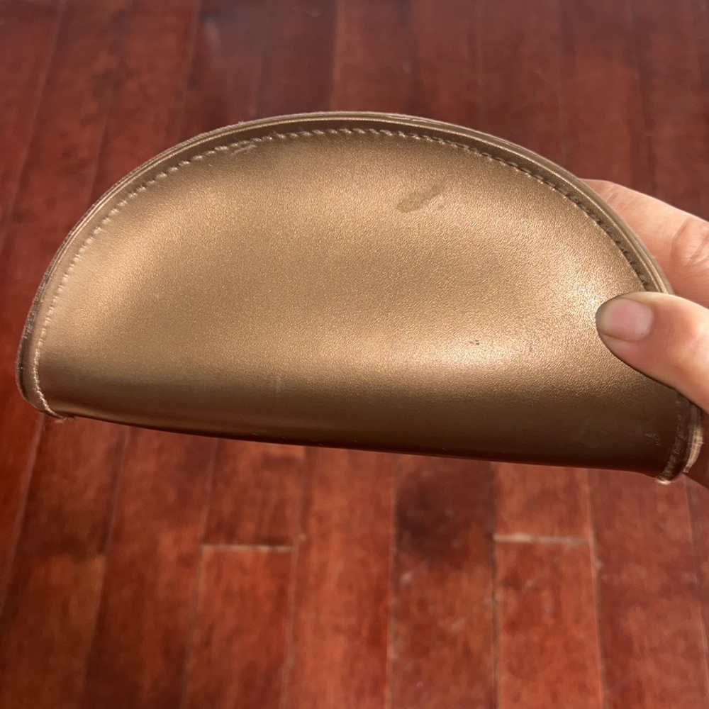 Gucci monogram sunglasses case - Picture 7 of 7